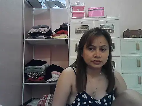 Snapshot of Amarrahlyn chatting on 15, 7, 2026 Amarrahlyn online show from 15, 7, 2026