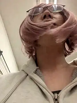 takusaki223 online show from 15, 2, 2026