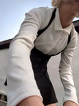 takusaki223 online show from 30, 3, 2026