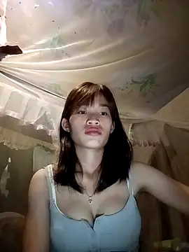 Snapshot of ChanKyn chatting on 2, 10, 2025 ChanKyn online show from 2, 10, 2025