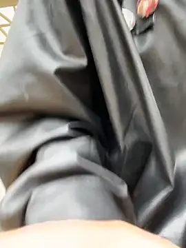 RonnieKiss online show from 25, 9, 2025