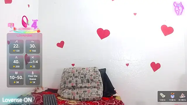 Snapshot of julietavagina chatting on 6, 10, 2025 julietavagina online show from 6, 10, 2025