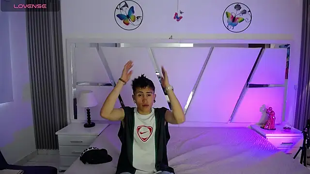 oblivionlove online show from 4, 2, 2026