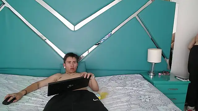 oblivionlove online show from 3, 3, 2026