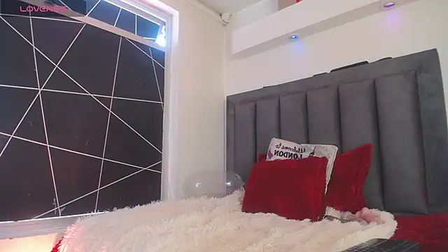 EvaGoddess  online show from 18, 1, 2026