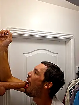 Snapshot of fuckmy9in chatting on 5, 10, 2025 fuckmy9in online show from 5, 10, 2025