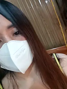 zuzuuLy online show from 19, 10, 2025
