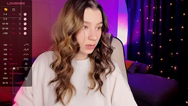 LinaBlossom  online show from 18, 1, 2026