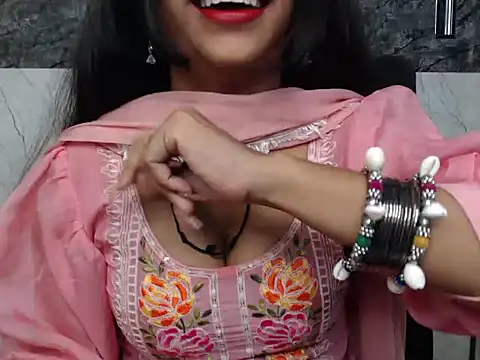 Sweey Bebo online show from 12, 11, 2025