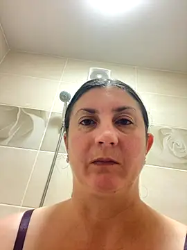 Snapshot of oksana1990 chatting on 16, 10, 2025 oksana1990 online show from 16, 10, 2025