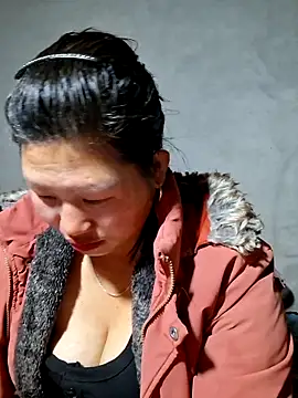 Snapshot of diamond-- chatting on 9, 3, 2026 diamond-- online show from 9, 3, 2026