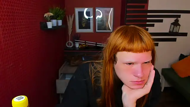 ChloeValentinee online show from 6, 1, 2026