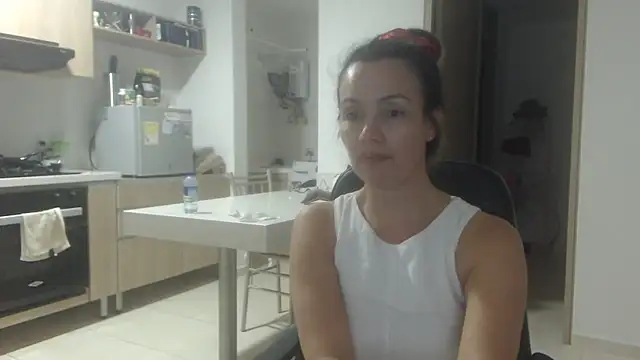 LovePaula online show from 31, 5, 2026