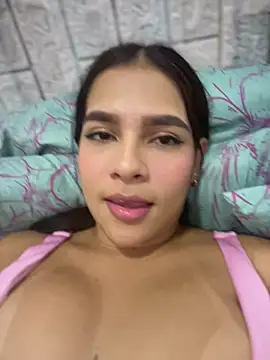 Snapshot of Valery_lux16 chatting on 1, 5, 2026 Valery lux16 online show from 1, 5, 2026