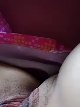 Snapshot of xxSafiraxx chatting on 24, 9, 2025 xxSafiraxx online show from 24, 9, 2025