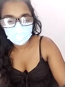 Snapshot of sexybolegirl chatting on 4, 3, 2026 sexybolegirl online show from 4, 3, 2026