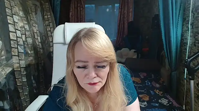 Sweet-blonde online show from 13, 11, 2025