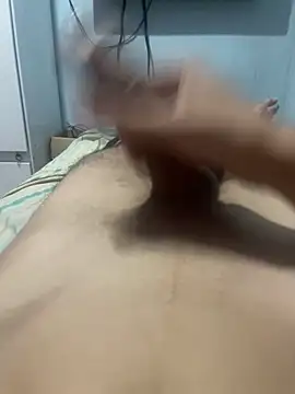 ooMiguel17CM online show from 22, 4, 2026