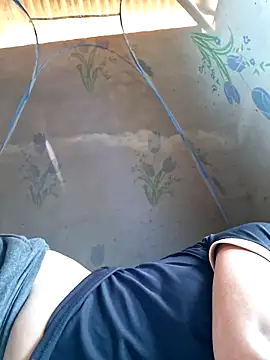 xuxulovezz online show from 8, 10, 2025