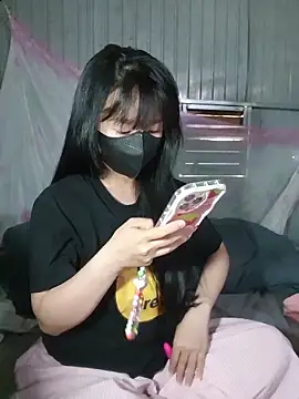 Snapshot of Helen-Tran chatting on 11, 3, 2026 Helen-Tran online show from 11, 3, 2026