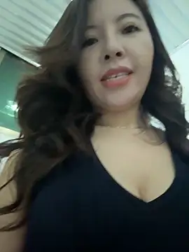 YINGZI-666 online show from 15, 10, 2025
