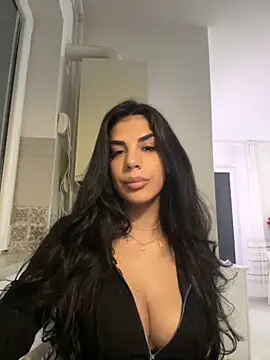 Snapshot of AylinHazellx chatting on 20, 10, 2025 AylinHazellx online show from 20, 10, 2025