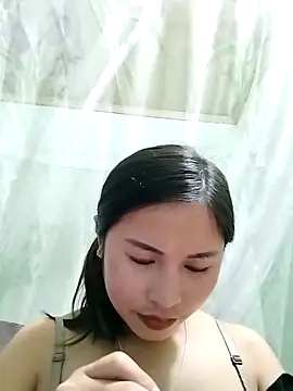 Mai4568 online show from 4, 10, 2025