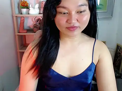 Eyes-on-me online show from 15, 6, 2026