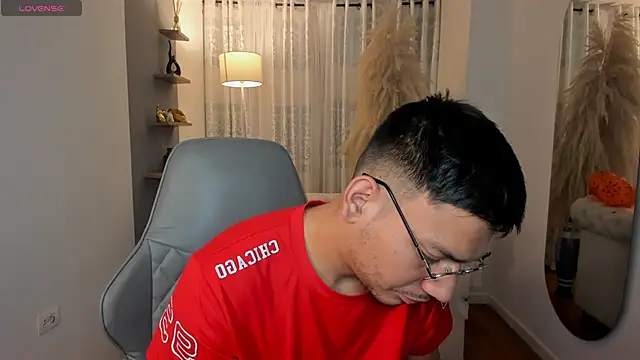 marcuswildx online show from 7, 10, 2025