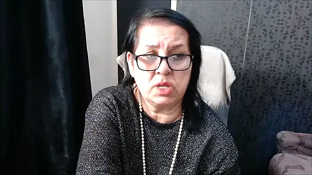 MissSanjanne online show from 6, 3, 2025