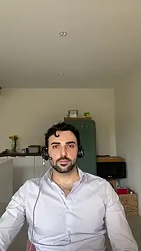 eauminerale online show from 27, 2, 2026