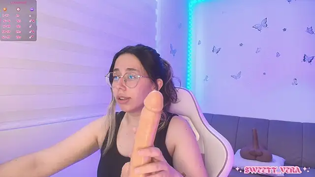 sweettvera online show from 3, 6, 2026