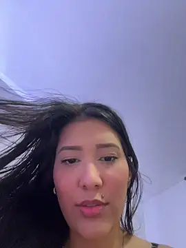 IsabellaJoness  online show from 23, 3, 2026