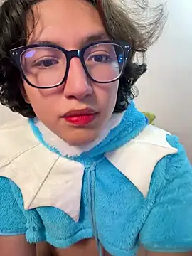 Snapshot of -BlueOpal- chatting on 27, 7, 2026 -BlueOpal- online show from 27, 7, 2026