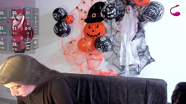 Snapshot of kitty__chs chatting on 2, 10, 2025 kitty chs online show from 2, 10, 2025