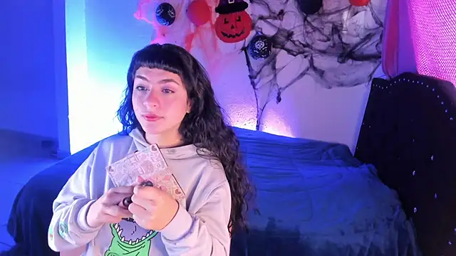 Snapshot of kitty__chs chatting on 7, 11, 2025 kitty chs online show from 7, 11, 2025