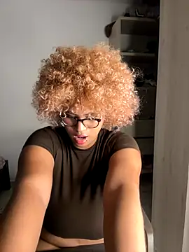 niki wild18 online show from 29, 9, 2025