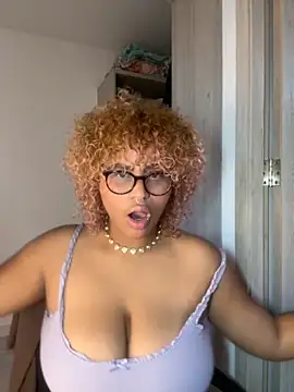 niki wild18 online show from 5, 10, 2025