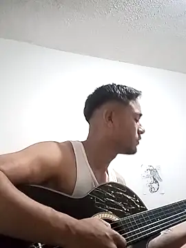 Snapshot of elmordelon14 chatting on 8, 11, 2025 elmordelon14 online show from 8, 11, 2025