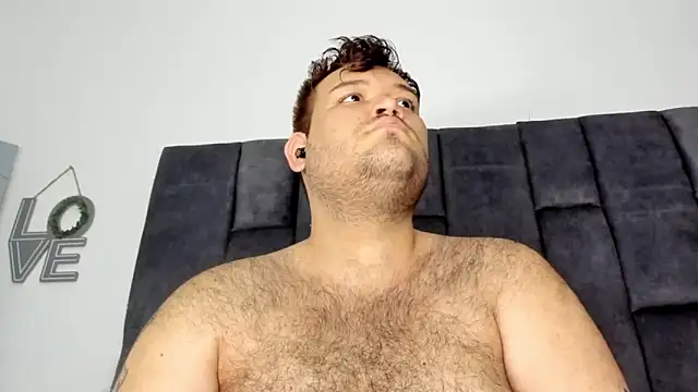 big bearr online show from 4, 4, 2026