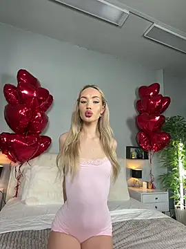 Snapshot of MaryDavies chatting on 2, 3, 2026 MaryDavies online show from 2, 3, 2026