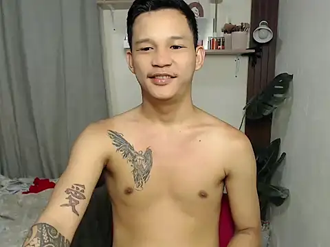 asianmonstercock05 online show from 13, 4, 2026