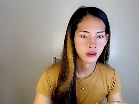 ashley bombshell online show from 24, 10, 2025