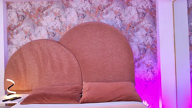 Snapshot of Aliss_Star chatting on 12, 10, 2025 Aliss Star online show from 12, 10, 2025