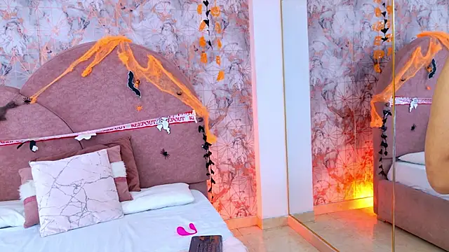 Snapshot of Aliss_Star chatting on 28, 10, 2025 Aliss Star online show from 28, 10, 2025