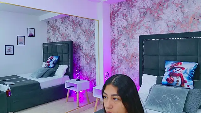 Snapshot of Aliss_Star chatting on 21, 11, 2025 Aliss Star online show from 21, 11, 2025