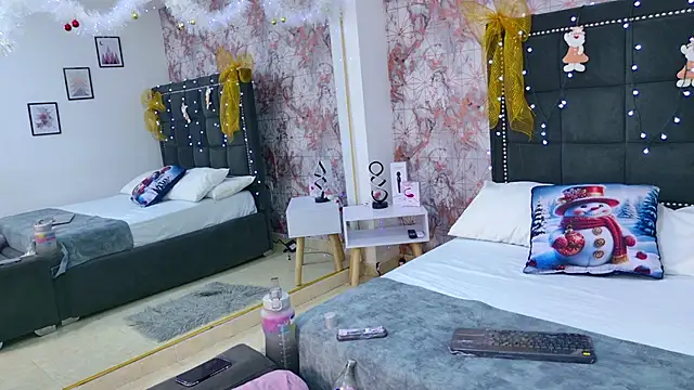 Snapshot of Aliss_Star chatting on 2, 12, 2025 Aliss Star online show from 2, 12, 2025