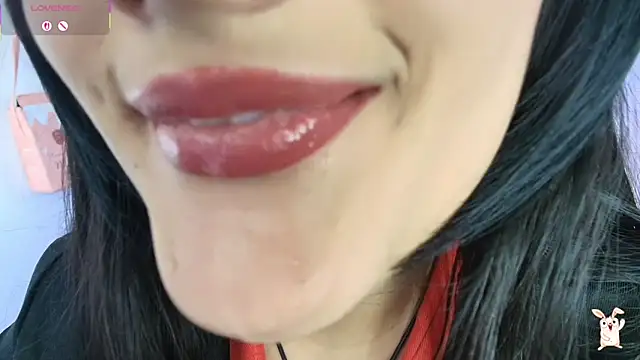 Hinata 21  online show from 18, 11, 2025