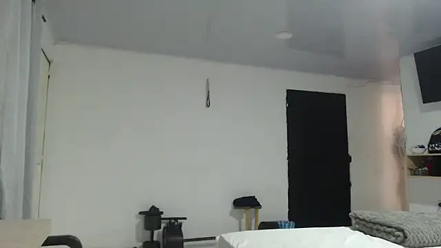 LittleCheerry69 online show from 24, 4, 2026