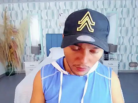 Max Rivers online show from 19, 10, 2025